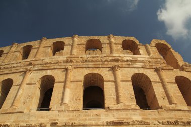 El Djem suçlu amfitiyatro