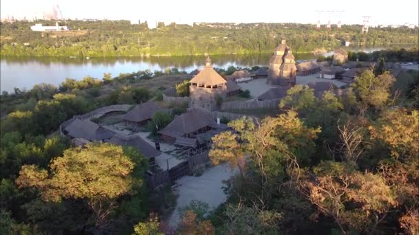 อมปราการไม เครนประว ศาสตร งแกร Zaporizhzhya Sich ภาพทางอากาศท พระอาท — วีดีโอสต็อก