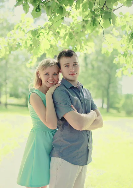 Pretty young couple in love — Stock Photo, Image