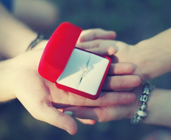 Love, engagement and wedding concept - hands couple holding a bo — Stock Photo, Image