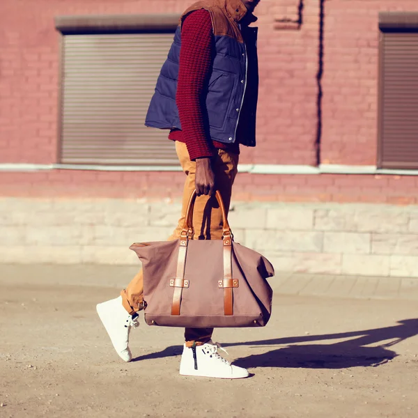 Fashion male look. Trendy stylish handsome man walking outdoors — Stock Photo, Image