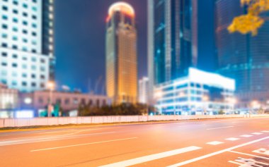 Şangay'daki LuJiaZui Finans Merkezi gece