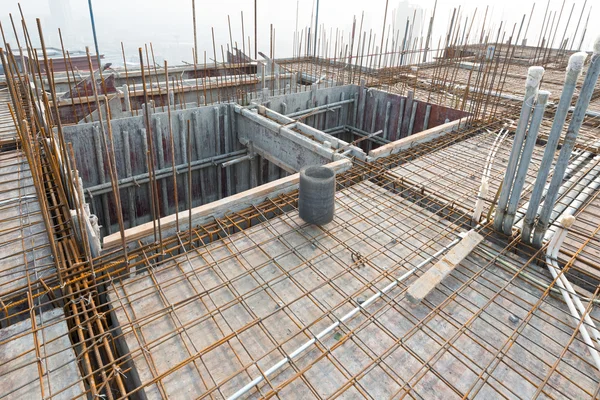 Estrutura do telhado em construção — Fotografia de Stock