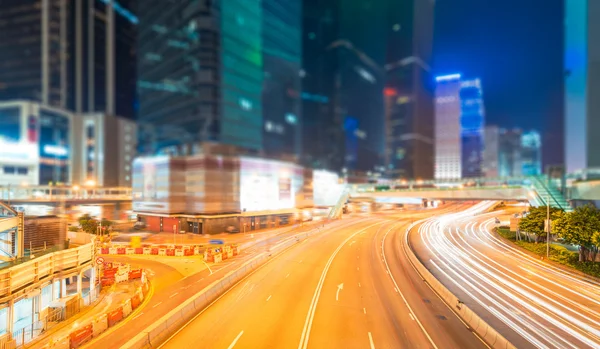 Tráfico en Hong Kong por la noche — Foto de Stock