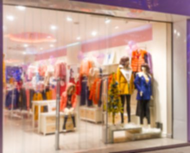 mankenler üzerinde Mağaza vitrini