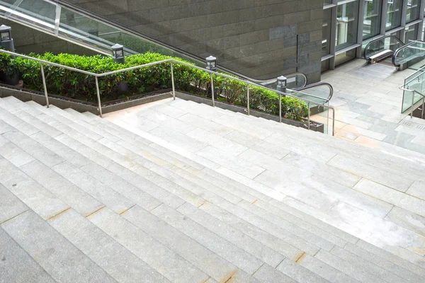 Порожній бетонні сходи — стокове фото