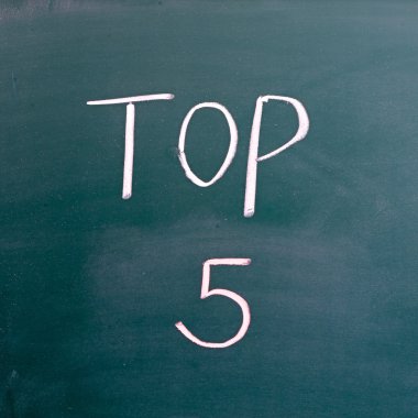 bir tahtaya tebeşir ile çizim