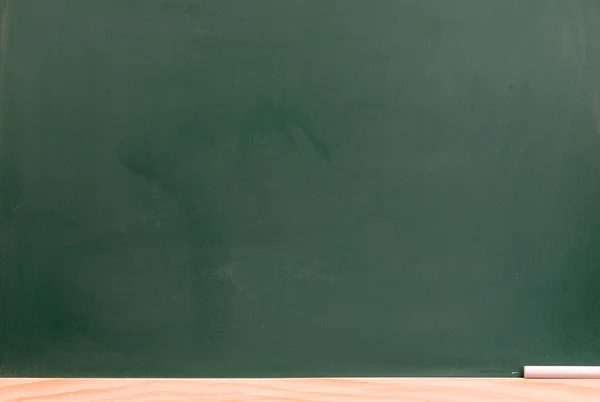 Tvättade skolan blackboard — Stockfoto