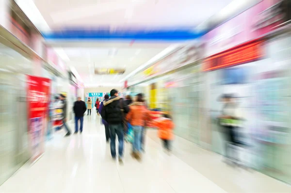 Interior del centro comercial — Foto de Stock