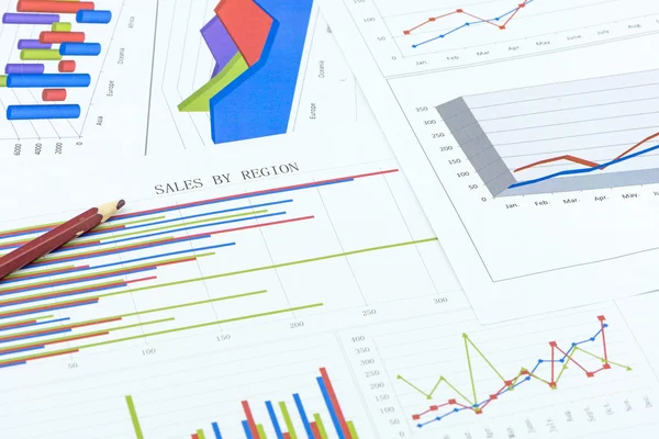 Gráficos de negócios financeiros — Fotografia de Stock