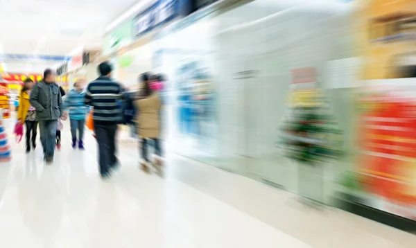 Interno del centro commerciale — Foto Stock