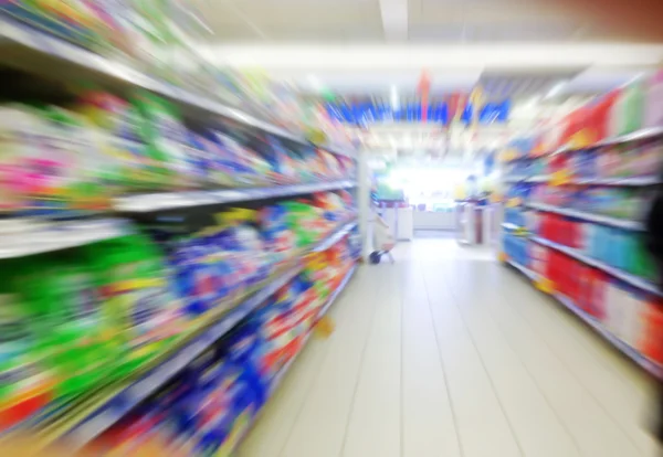 Interiér regálech supermarketů — Stock fotografie