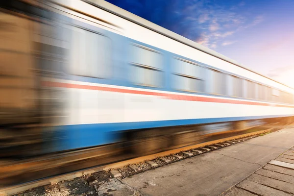 Fast moving train — Stock Photo, Image