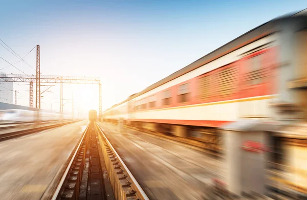 Treni in rapido movimento — Foto Stock