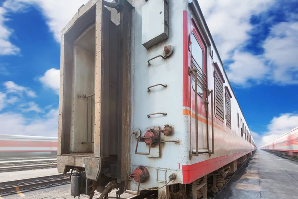 Gyorsan mozgó vonatok — Stock Fotó