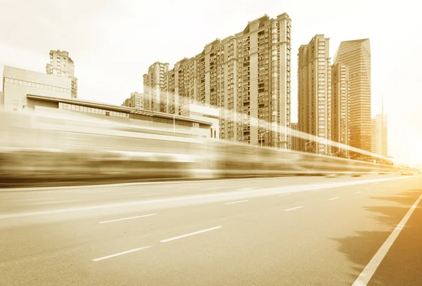 The sunset of the busy road of major city — Stock Photo, Image