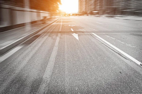 Schone weg van stad — Stockfoto