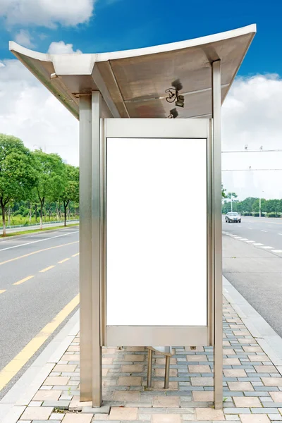 Przystanek autobusowy billboard — Zdjęcie stockowe
