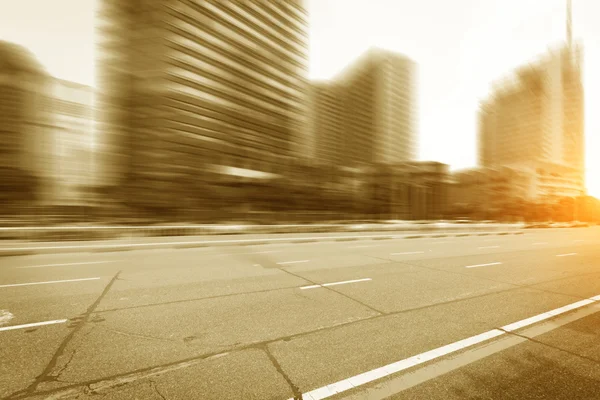 Clean road in the city — Stock Photo, Image