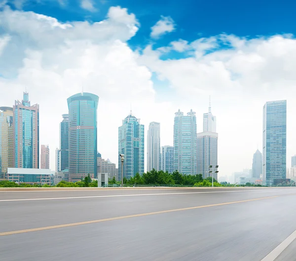 The century avenue of street scene in shanghai Lujiazui, China. — стоковое фото