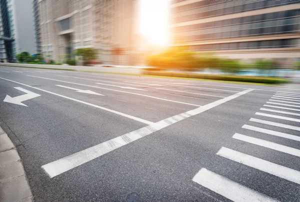 空旷的城市道路 — 图库照片