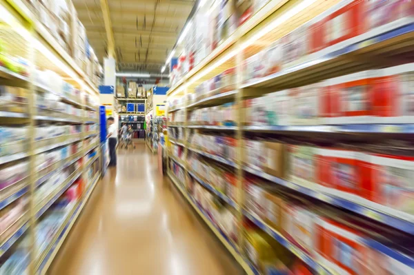 Empty supermarket aisle — Stock Photo, Image