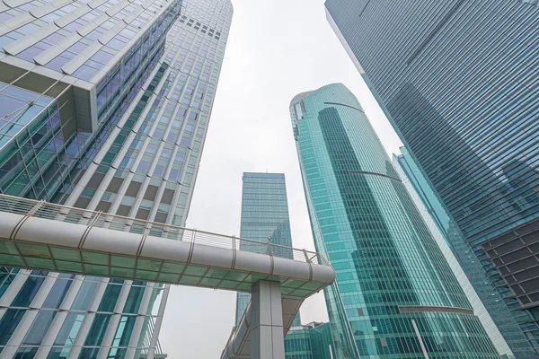 Metropole Shanghai modernes Bürogebäude — Stockfoto