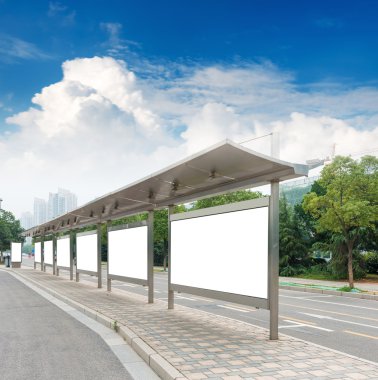 otobüs durağı billboard 