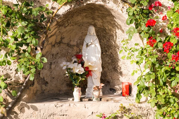 Estatua de la Virgen María — Foto de Stock