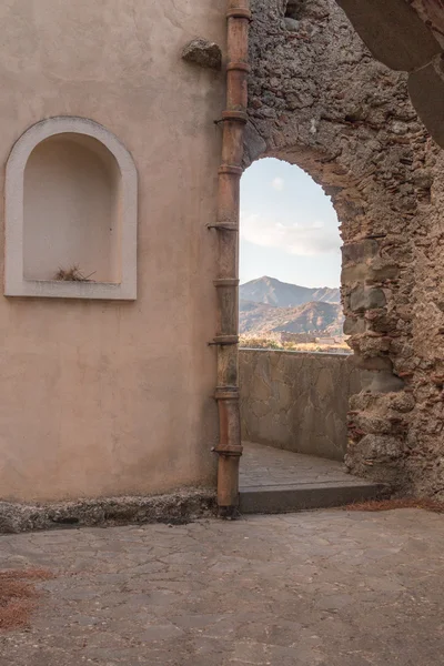 Window of ancient stone — Stock Photo, Image