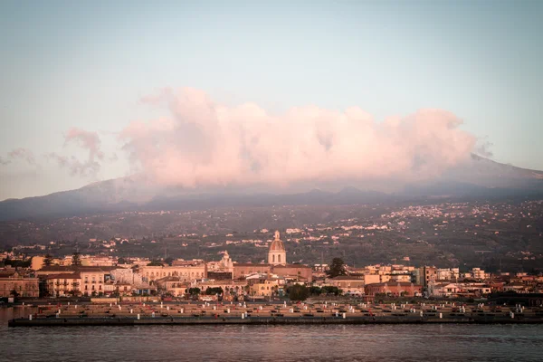 Etna gündoğumu, Riposto üzerinden