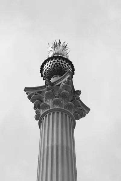 Monument to the Great Fire of London, England. — Stock Photo, Image