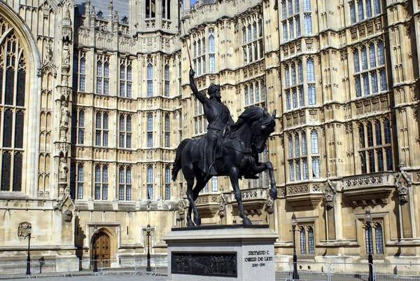 Richard Coeur de Lion, Statua di Re Riccardo 1 d'Inghilterra, Westminster, Londra, Regno Unito — Foto Stock