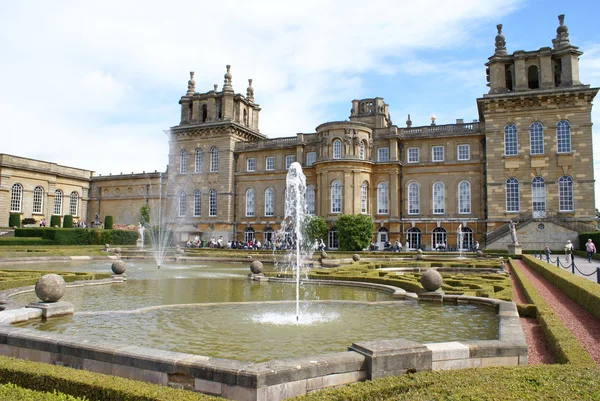 Palácio de Blenheim em Woodstock, Oxfordshire, Inglaterra, Europa — Fotografia de Stock