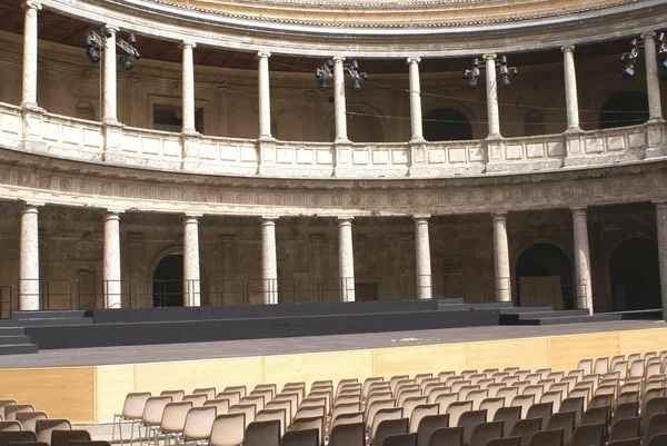 Open air auditorium. open air Theatre. Charles V Palace. Alhambra, Granada, Spain — Stok fotoğraf