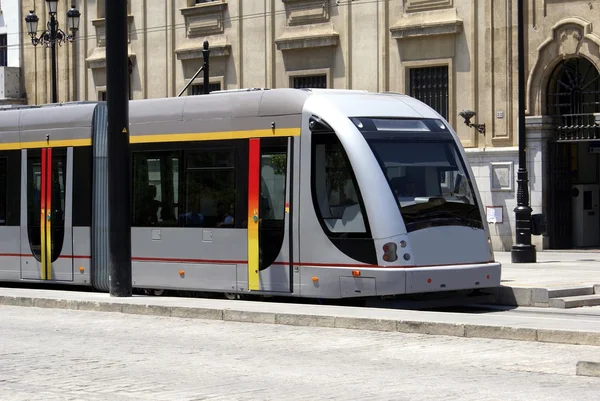 Tåg. gata bil. streetcar. spårvagn — Stockfoto