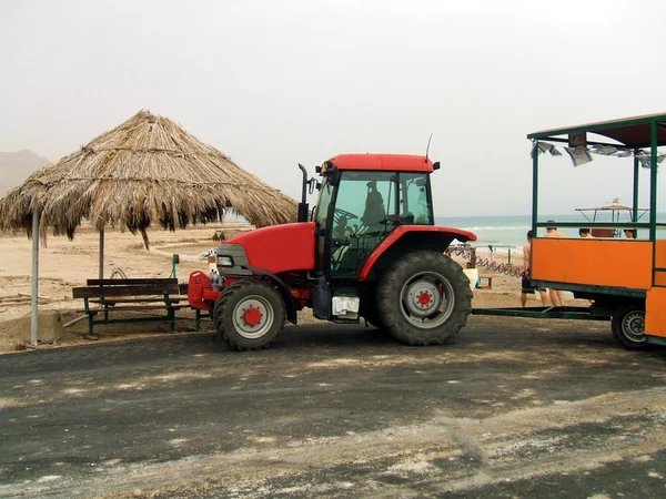 Traktor släpvagn, traktor släpvagn, döda havet, Israel, Mellanöstern — Stockfoto