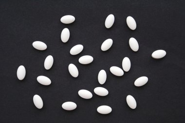 Tıp tablolar. Tıp. Kalsiyum tabletleri. D vitamini tabletleri