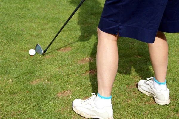 Jugar al golf . —  Fotos de Stock