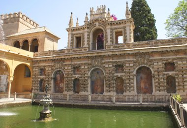 Çeşme ve kalıntıları, Alcazar Seville, Endülüs, İspanya