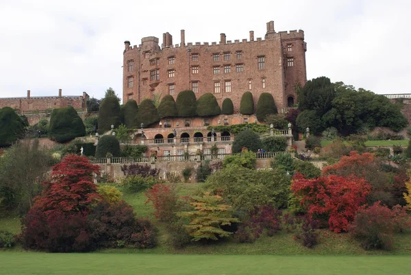 Trädgård, höstsäsongen, hösten. Powis Castle, Wales, England — Stockfoto