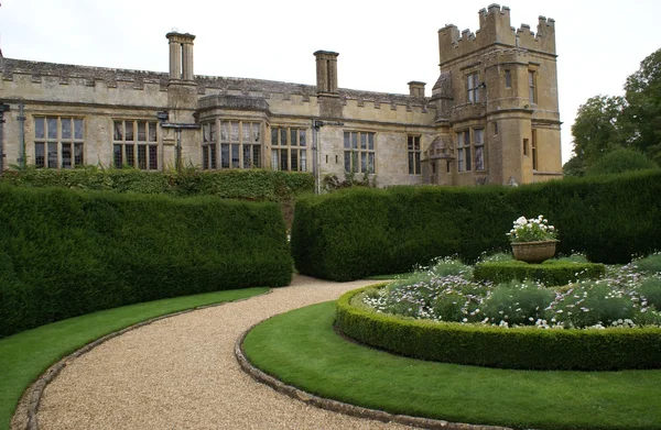 Sudeley Castle garden, Winchcombe, Gloucestershire, England — Stockfoto