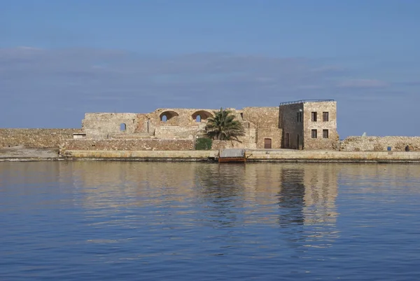 Der venezianische hafen, der hafen von chania, beton, griechenland — Stockfoto