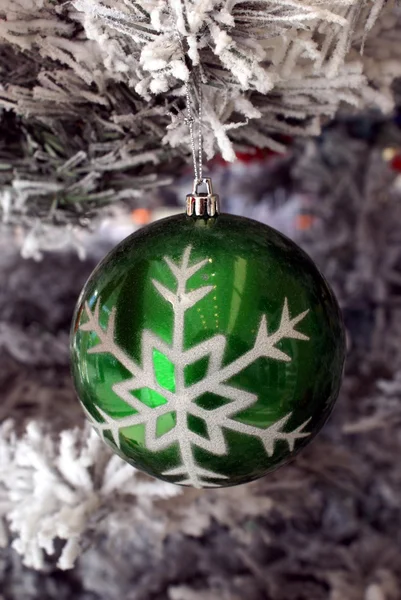 Bola de Natal. Bauble de Natal. decoração. Decoração de Natal — Fotografia de Stock