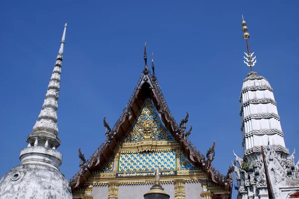 Przedni szczyt, wieże, Wat Arun, Bangkok, Tajlandia — Zdjęcie stockowe