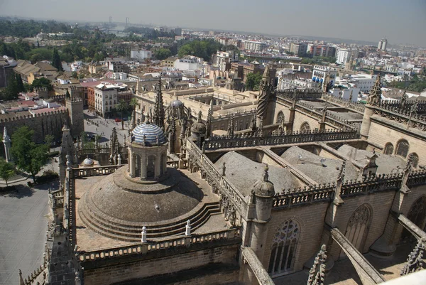 Vista aerea, Cattedrale di Siviglia, Cattedrale di Giralda, Siviglia, Andalusia, Spagna — Foto Stock