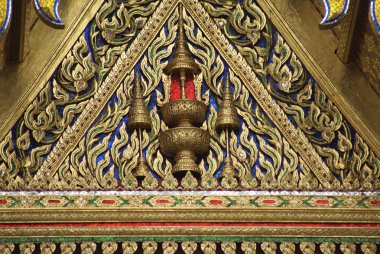 Wat Phra Kaew, Bangkok, Tayland açık gable yakın çekim