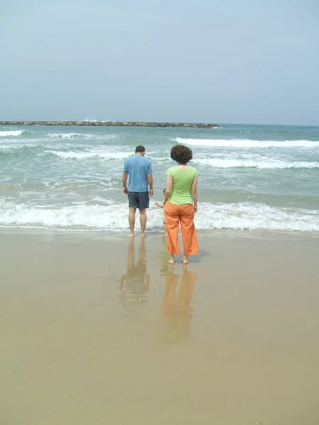 Família na praia — Fotografia de Stock