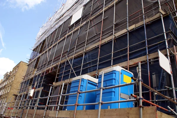 Construction site. scaffolding. renovation — Stock Photo, Image