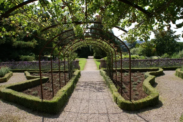 Arco de jardín —  Fotos de Stock